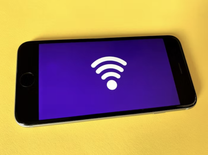 Fiber options connectivity wifi